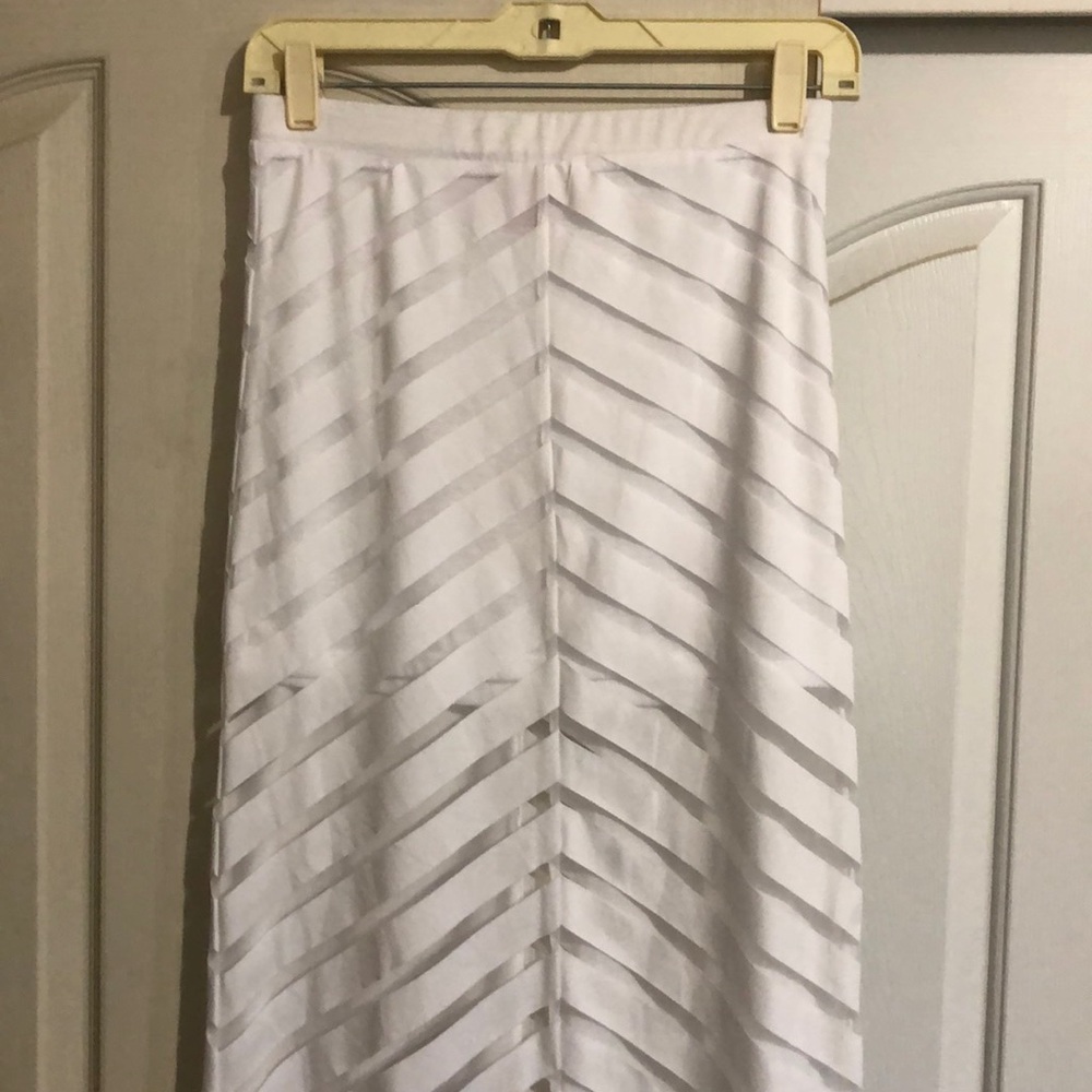 Maxi skirt